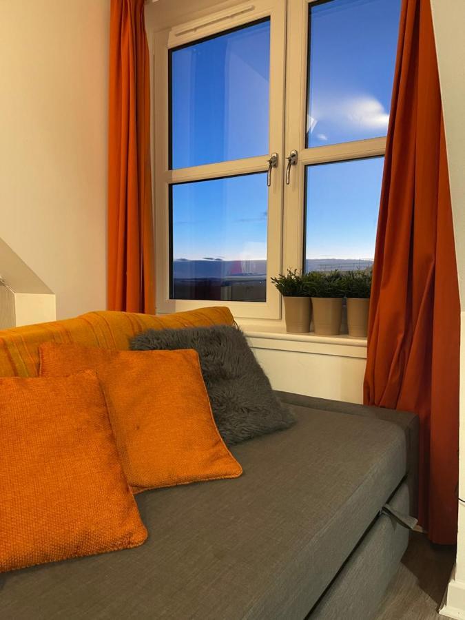 Апартаменти Carvetii - Edward House D - 2 Dbl Bed 2Nd Floor Flat Данфермлін Екстер'єр фото